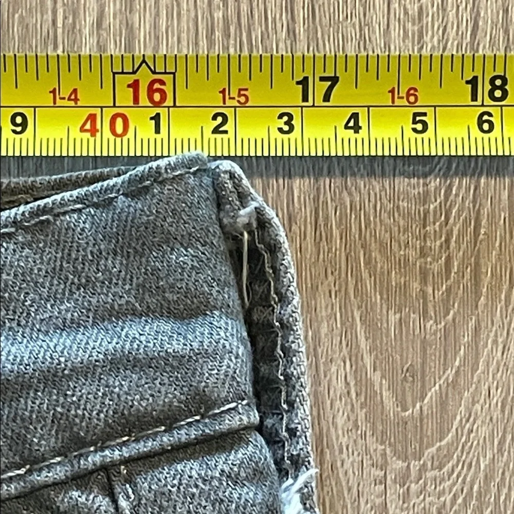 Levi’s 541 Men's 34 x 30 Athletic Tapered Gray Jeans Classic Vintage Causal
